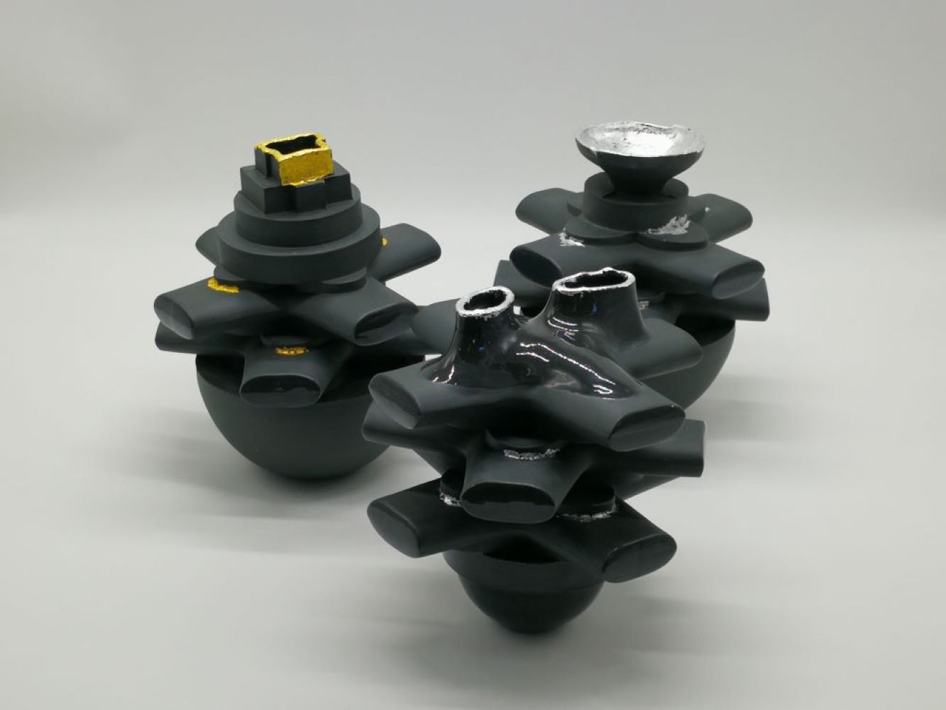Another experiment of stack mould. The moulds can be flexible arrangement or easily constucted.